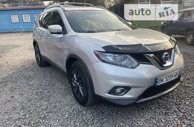 Внедорожник / Кроссовер Nissan Rogue 2014 в Луцке