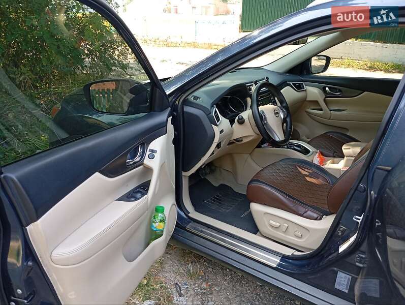 Внедорожник / Кроссовер Nissan Rogue 2015 в Владимире фото 16 Внедорожник / Кроссовер Nissan Rogue 2015 в Владимире
