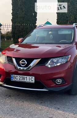 Позашляховик / Кросовер Nissan Rogue 2014 в Дубні