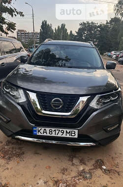 Позашляховик / Кросовер Nissan Rogue 2018 в Чернігові