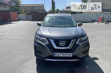 Внедорожник / Кроссовер Nissan Rogue 2017 в Киеве