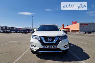 Позашляховик / Кросовер Nissan Rogue 2017 в Києві