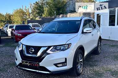 Внедорожник / Кроссовер Nissan Rogue 2016 в Одессе