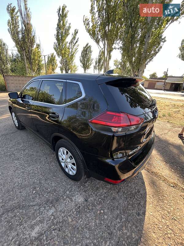 Позашляховик / Кросовер Nissan Rogue 2016 в Кривому Розі фото 7 Позашляховик / Кросовер Nissan Rogue 2016 в Кривому Розі