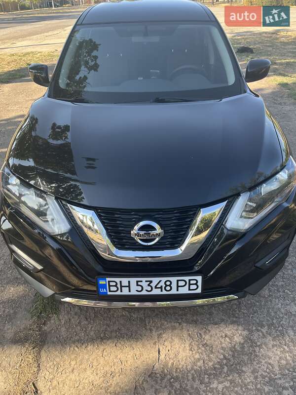 Позашляховик / Кросовер Nissan Rogue 2016 в Кривому Розі фото 11 Позашляховик / Кросовер Nissan Rogue 2016 в Кривому Розі