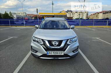 Внедорожник / Кроссовер Nissan Rogue 2018 в Ужгороде