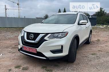 Позашляховик / Кросовер Nissan Rogue 2018 в Львові