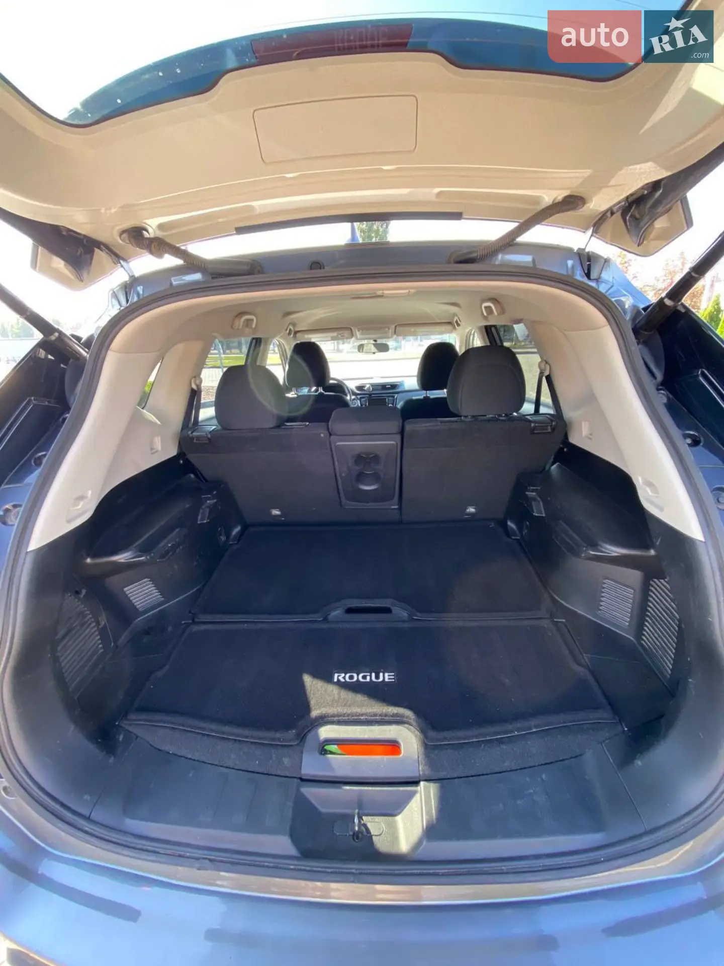 2018 Nissan Rogue - мініатюра 21