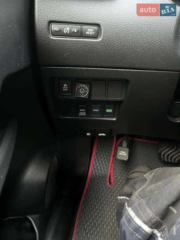 Внедорожник / Кроссовер Nissan Rogue 2016 в Дубно фото 20 Внедорожник / Кроссовер Nissan Rogue 2016 в Дубно