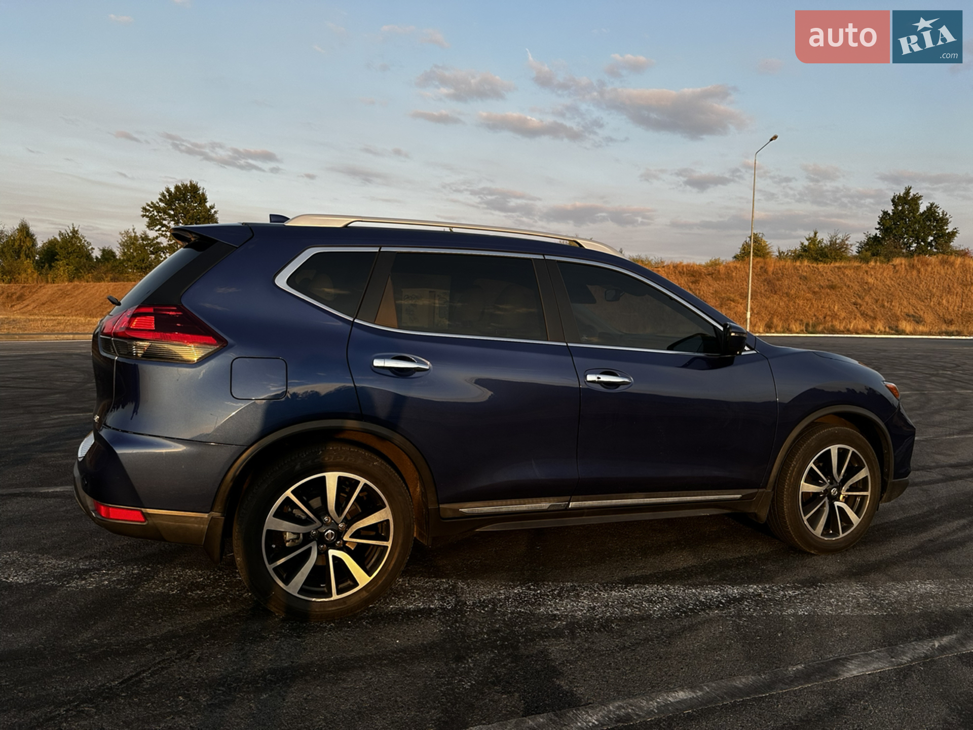 2019 Nissan Rogue - мініатюра 16