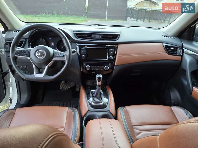 Позашляховик / Кросовер Nissan Rogue 2019 в Переяславі