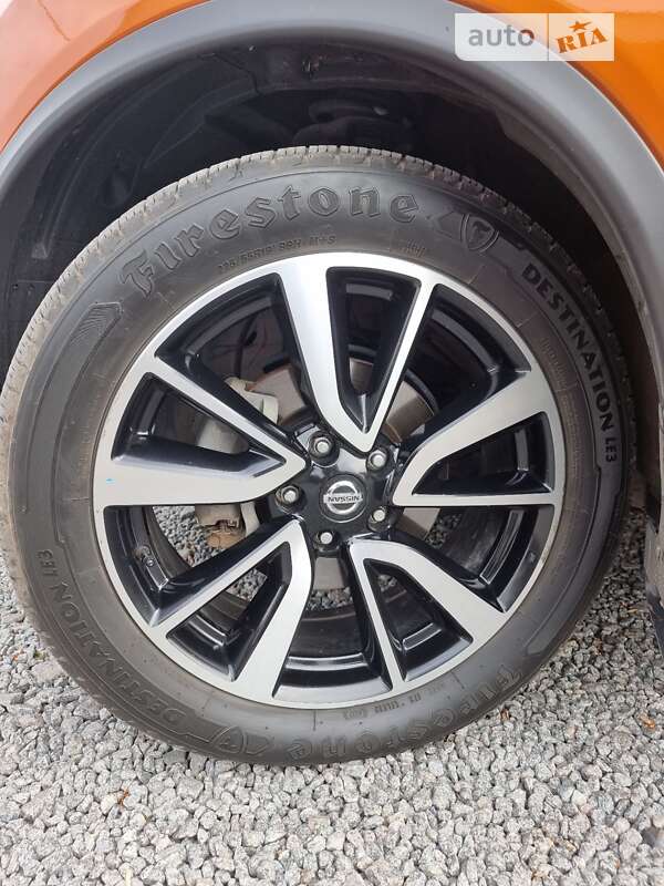 Внедорожник / Кроссовер Nissan Rogue 2018 в Сумах
