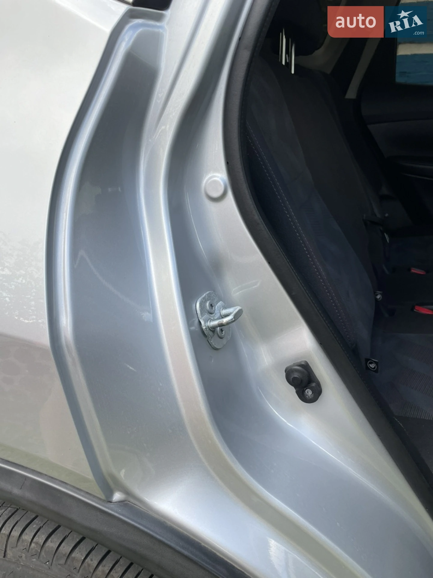 2016 Nissan Rogue - мініатюра 3