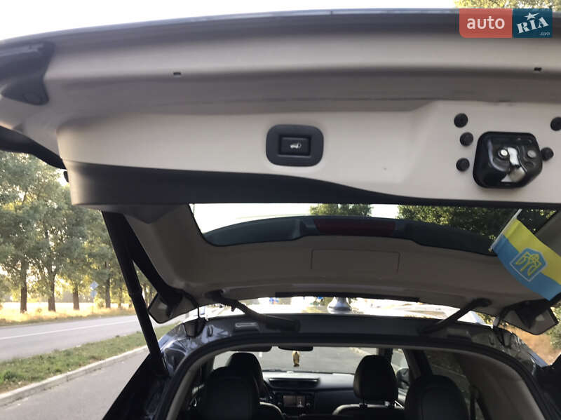 Внедорожник / Кроссовер Nissan Rogue 2019 в Ромнах