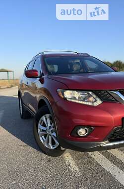 Позашляховик / Кросовер Nissan Rogue 2015 в Дніпрі