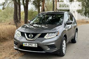 Внедорожник / Кроссовер Nissan Rogue 2015 в Киеве