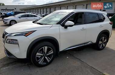 Nissan Rogue 2023