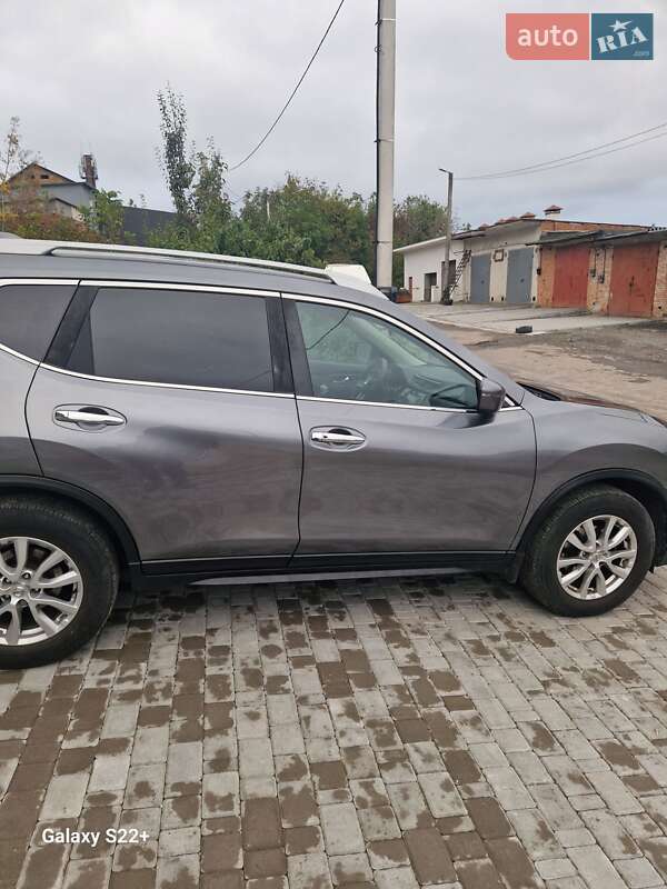 Позашляховик / Кросовер Nissan Rogue 2018 в Хмельницькому