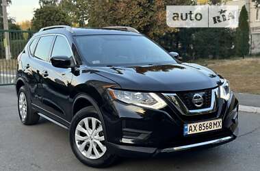 Позашляховик / Кросовер Nissan Rogue 2017 в Харкові