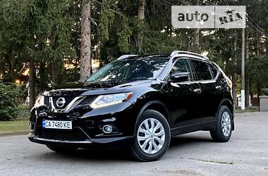 Позашляховик / Кросовер Nissan Rogue 2014 в Умані