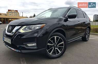 Внедорожник / Кроссовер Nissan Rogue 2019 в Киеве