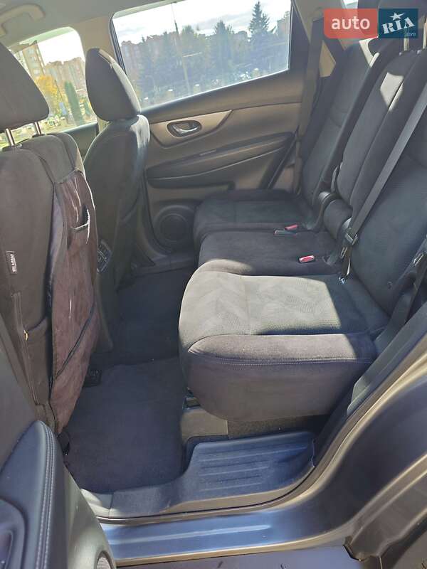 Внедорожник / Кроссовер Nissan Rogue 2016 в Тернополе фото 14 Внедорожник / Кроссовер Nissan Rogue 2016 в Тернополе