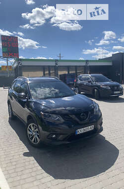 Внедорожник / Кроссовер Nissan Rogue 2014 в Харькове