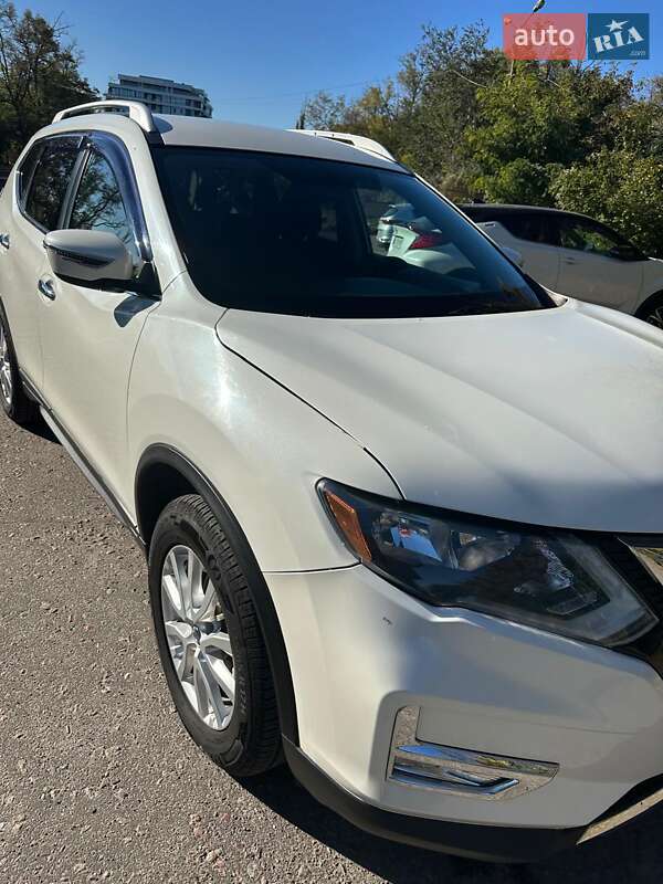 Внедорожник / Кроссовер Nissan Rogue 2017 в Одессе фото 3 Внедорожник / Кроссовер Nissan Rogue 2017 в Одессе