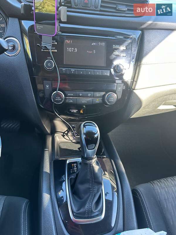 Внедорожник / Кроссовер Nissan Rogue 2017 в Одессе фото 15 Внедорожник / Кроссовер Nissan Rogue 2017 в Одессе