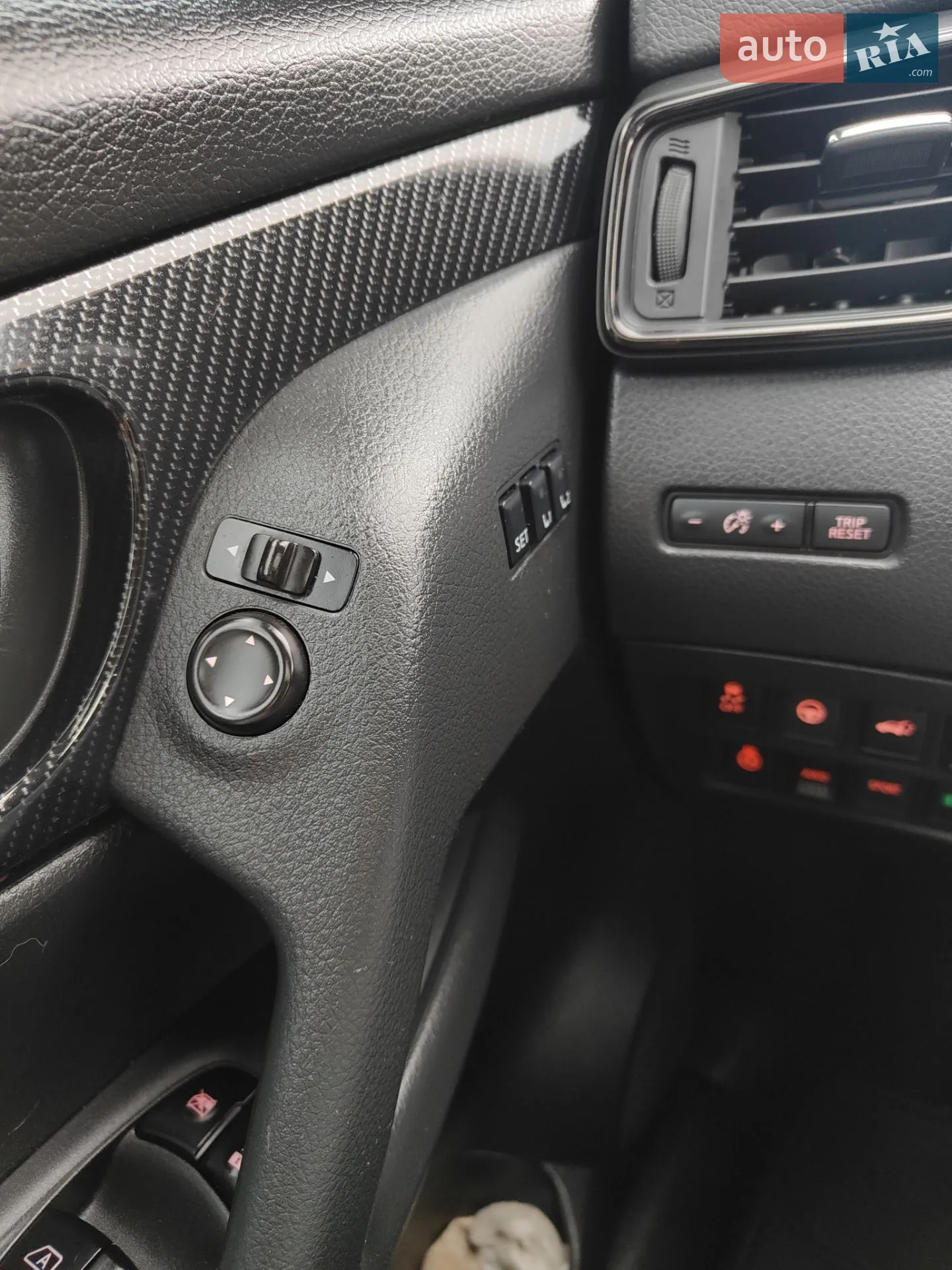 2018 Nissan Rogue - мініатюра 11