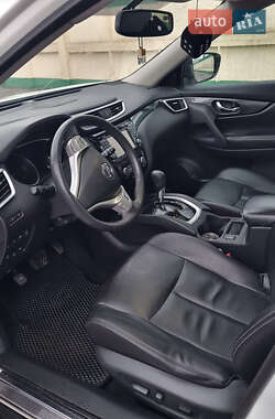 Внедорожник / Кроссовер Nissan Rogue 2016 в Белой Церкви