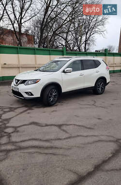 Внедорожник / Кроссовер Nissan Rogue 2016 в Белой Церкви