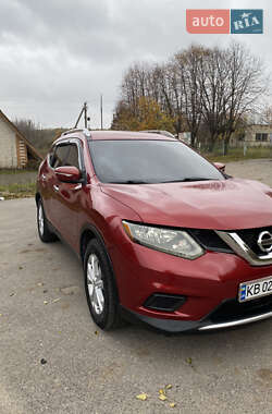 Внедорожник / Кроссовер Nissan Rogue 2015 в Виннице