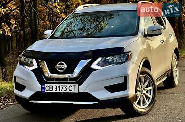 Позашляховик / Кросовер Nissan Rogue 2017 в Києві