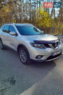 Внедорожник / Кроссовер Nissan Rogue 2015 в Каменке