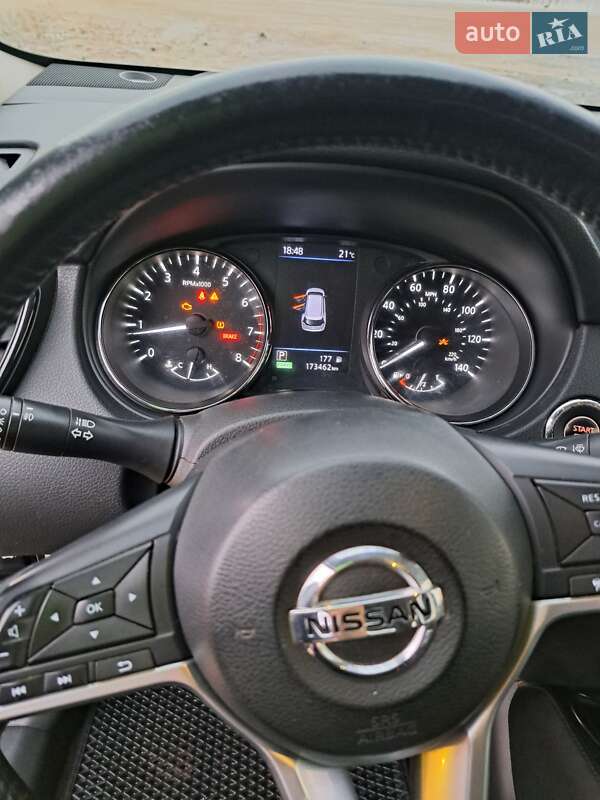 Позашляховик / Кросовер Nissan Rogue 2018 в Одесі