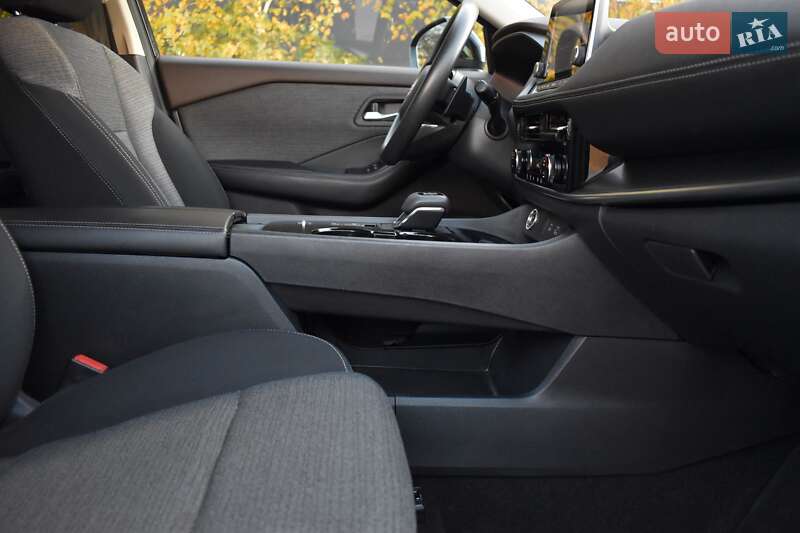 Позашляховик / Кросовер Nissan Rogue 2021 в Білій Церкві