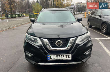 Позашляховик / Кросовер Nissan Rogue 2018 в Львові