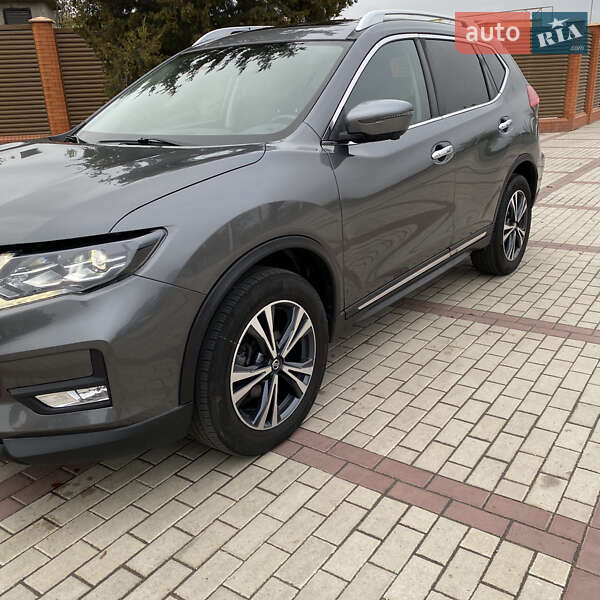 Внедорожник / Кроссовер Nissan Rogue 2016 в Измаиле