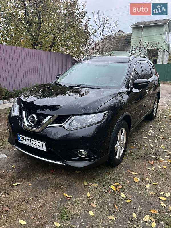 Позашляховик / Кросовер Nissan Rogue 2015 в Сумах