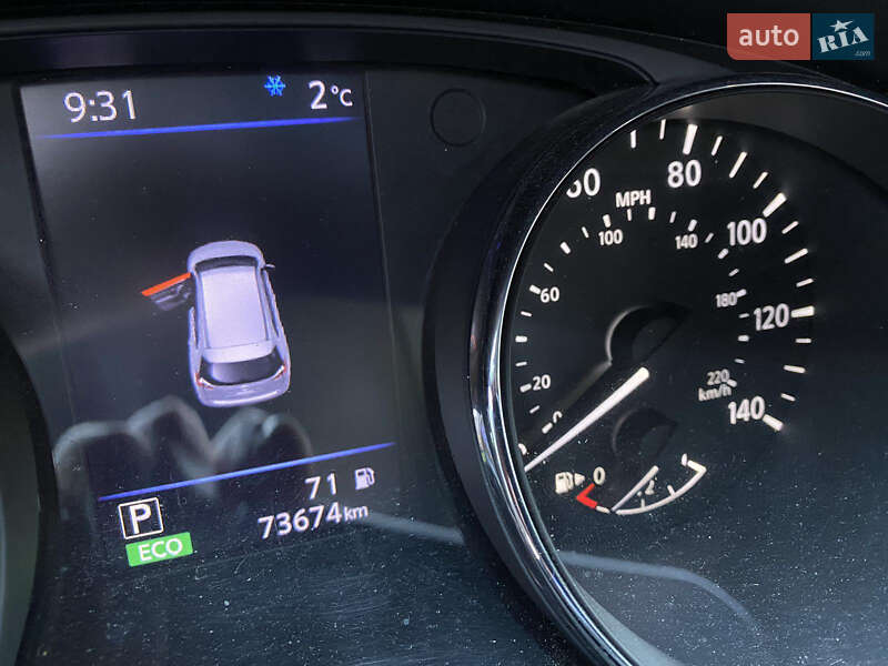 Внедорожник / Кроссовер Nissan Rogue 2018 в Львове