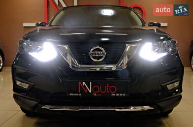 Внедорожник / Кроссовер Nissan Rogue 2019 в 