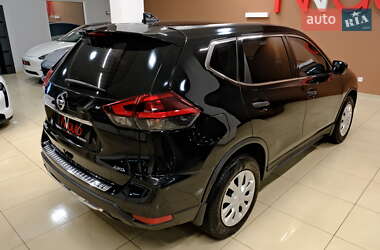 Внедорожник / Кроссовер Nissan Rogue 2019 в 