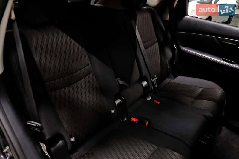 Внедорожник / Кроссовер Nissan Rogue 2019 в Одессе