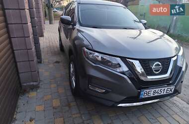 Внедорожник / Кроссовер Nissan Rogue 2017 в Одессе