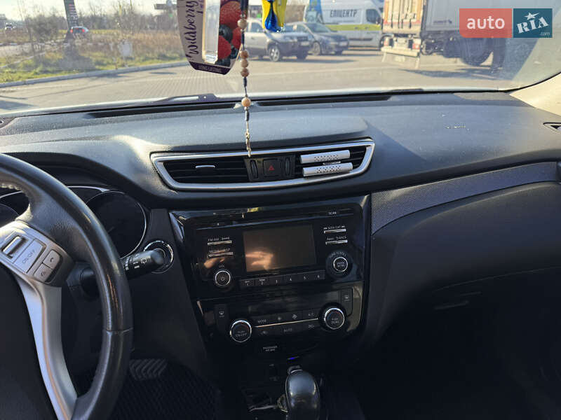Позашляховик / Кросовер Nissan Rogue 2014 в Стрию фото 11 Позашляховик / Кросовер Nissan Rogue 2014 в Стрию
