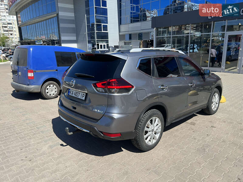 Внедорожник / Кроссовер Nissan Rogue 2018 в Киеве