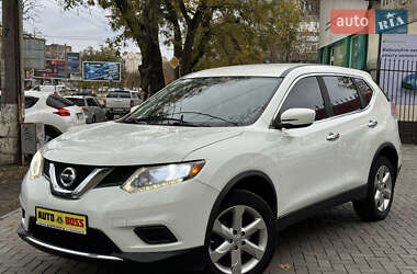 Позашляховик / Кросовер Nissan Rogue 2016 в Миколаєві