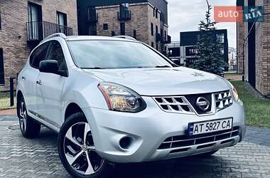 Внедорожник / Кроссовер Nissan Rogue 2015 в Ивано-Франковске