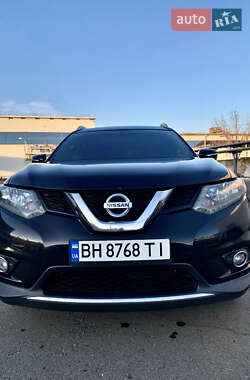 Внедорожник / Кроссовер Nissan Rogue 2015 в Житомире